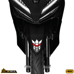 Tem dán mỏ dè xe máy màu đỏ trắng trên xe đen