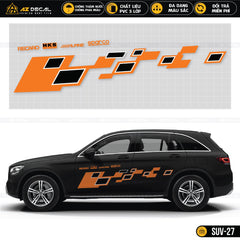 Dán tem xe SUV đen thiết kế ô vuông cách điệu