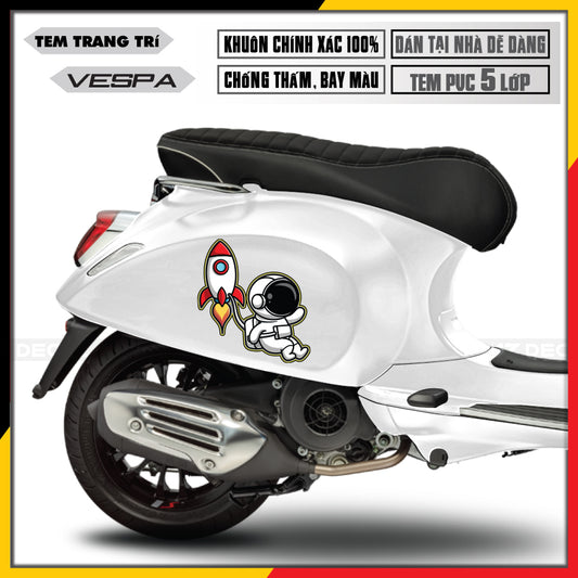 Tem xe Vespa thiết kế tên Lửa Phi hành gia xe trắng