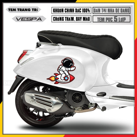 Tem Xe Vespa Phi Hành Gia cưỡi tên lửa xe trắng